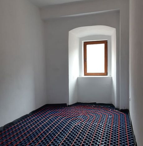Manastir Kuveždin, Fruška gora
