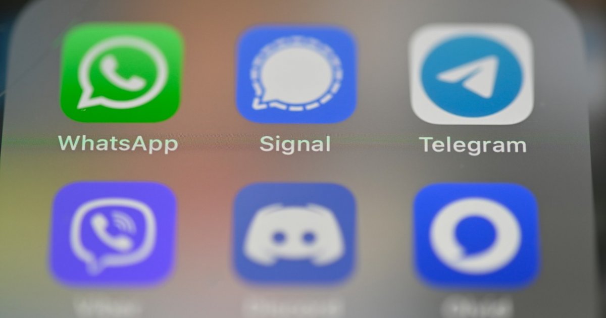 Your phone is slow and full? Get rid of the invisible junk from WhatsApp and Viber apps