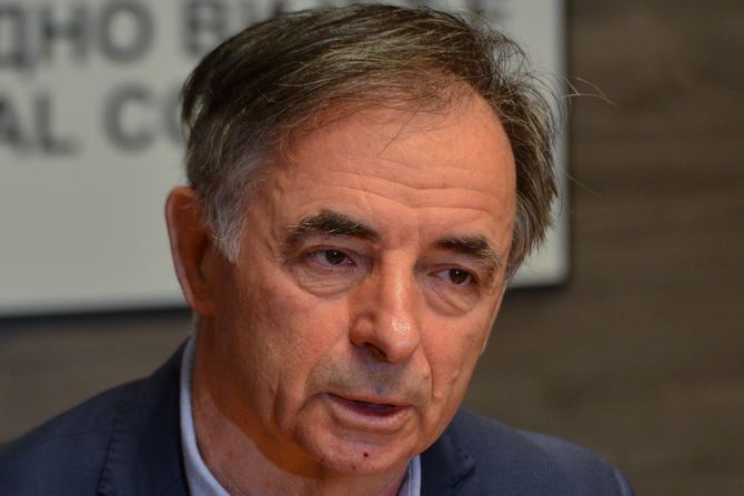 Milorad Pupovac, predsednik Samostalne demokratske srpske stranke i poslanik u hrvatskom saboru Milorad Pupovac, predsednik Samostalne demokratske srpske stranke i poslanik u hrvatskom saboru