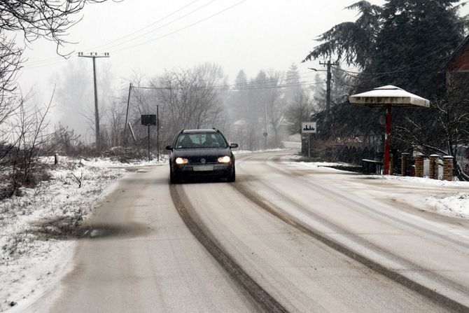 sneg, jagodina, putevi