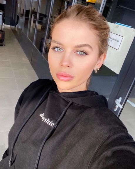 Jovana Forcan Jovana Forcan