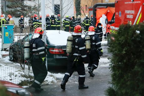 Rumunija požar bolnica Bukurešt vatrogasci