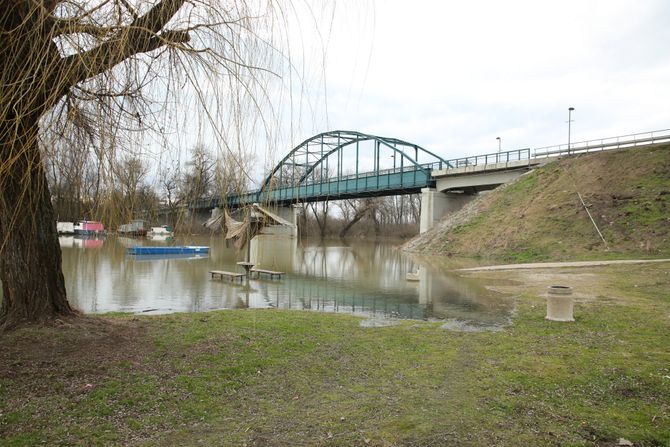 Utopljeni Dragan D, Tamiški Kej, Pančevo