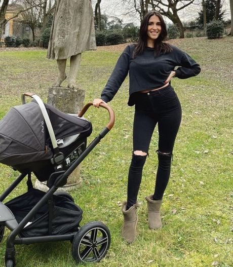 Jelisaveta Orašanin i sin Bogdan Jelisaveta Orašanin i sin Bogdan