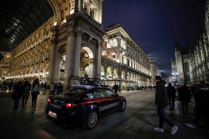 Karabinjeri italijanska policija Milano