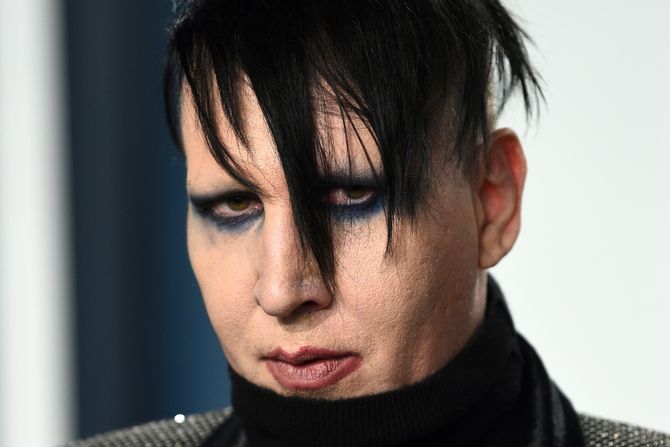 Marilyn Manson, Merlin Merilin Menson