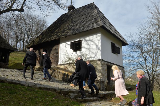 Kulturni centar Vuk Karadžić u Tršiću Kulturni centar Vuk Karadžić u Tršiću