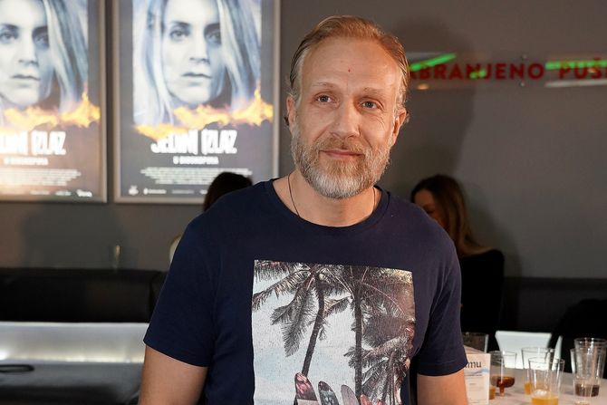 Premijera filma Jedini izlaz Premijera filma Jedini izlaz