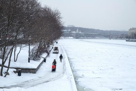 Moskva Rusija sneg zima vreme