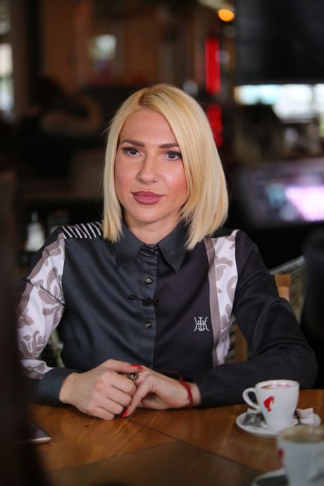 Jovana Jeremić Jovana Jeremić
