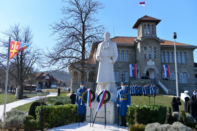 Orašac, Sretenje