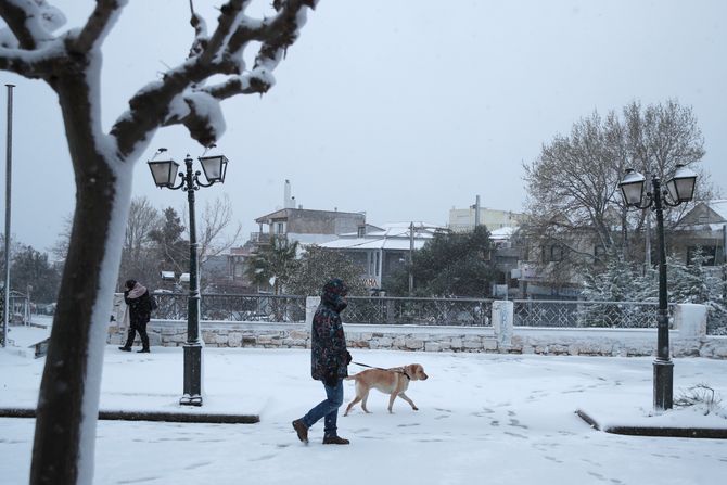 Grčka sneg Atina Solun hladno vreme