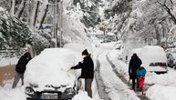 Jako zahlađenje zahvatilo Grčku: Sneg veje u ovom delu, očekuje se i do pola metra, zabeleće se i Solun