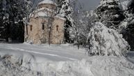 Sneg zavejao Grčku: Neverovatni snimci stižu sa popularnih Meteora, i Halkidiki pod snegom