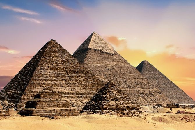 Piramide, Giza