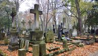 Na groblju u Marijancima zatekli bizaran prizor, odmah reagovala policija: Neverovatna krađa dobila ludi obrt