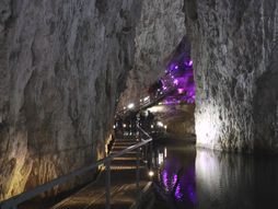 Stopića pećina na Zlatiboru