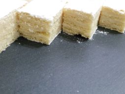 Aplska krempita, bela pita, beli kolač