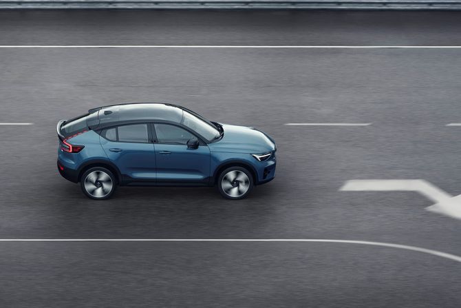 Volvo C40 Recharge, električni automobil Volvo C40 Recharge, električni automobil