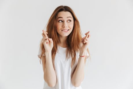 Fige, držanje palčeva, žena devojka prsti Fige, držanje palčeva, žena devojka prsti