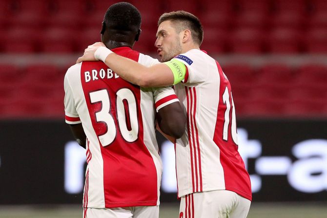 Dušan Tadić, Brajan Brobi, FK Ajaks Dušan Tadić, Brajan Brobi, FK Ajaks
