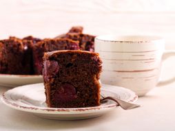 Kolač sa višnjom, višnjama