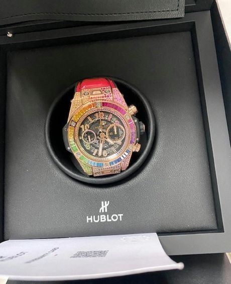 Zaplenjeni ručni sat Hublot Zaplenjeni ručni sat Hublot