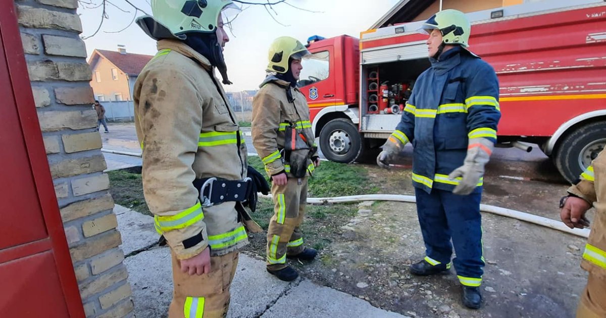 Oni priskaču u pomoć kad bukne požar, rame uz rame sa profesionalcima: Prošle godine imali 1.954 intervencije