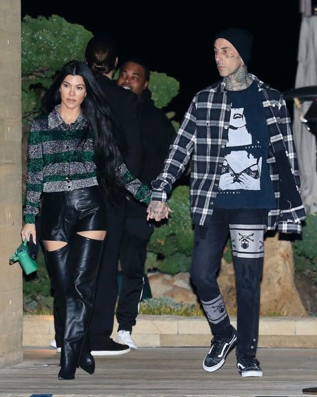 Kourtney Kardashian, Kortni Kardašijan, Travis Barker Kourtney Kardashian, Kortni Kardašijan, Travis Barker