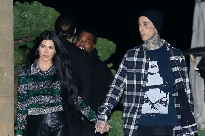 Kourtney Kardashian, Kortni Kardašijan, Travis Barker Kourtney Kardashian, Kortni Kardašijan, Travis Barker