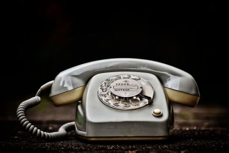 Stari telefon Stari telefon
