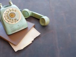 fiksni telefon, retro uređaji