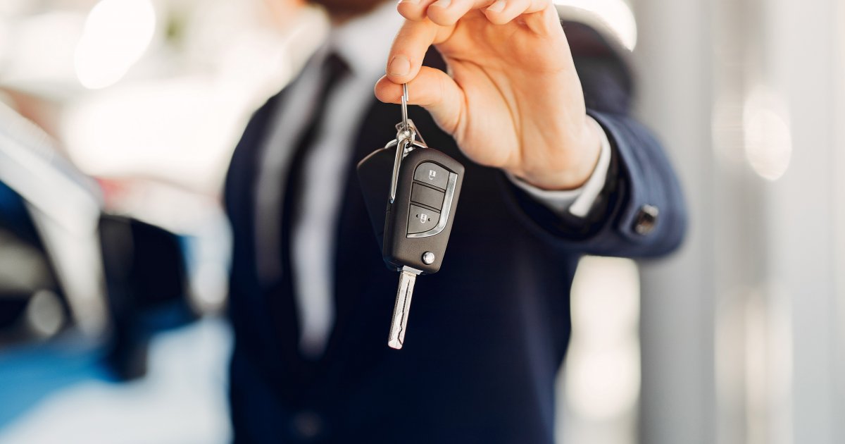 Buying a new car? With these six tricks, you can save thousands of euros