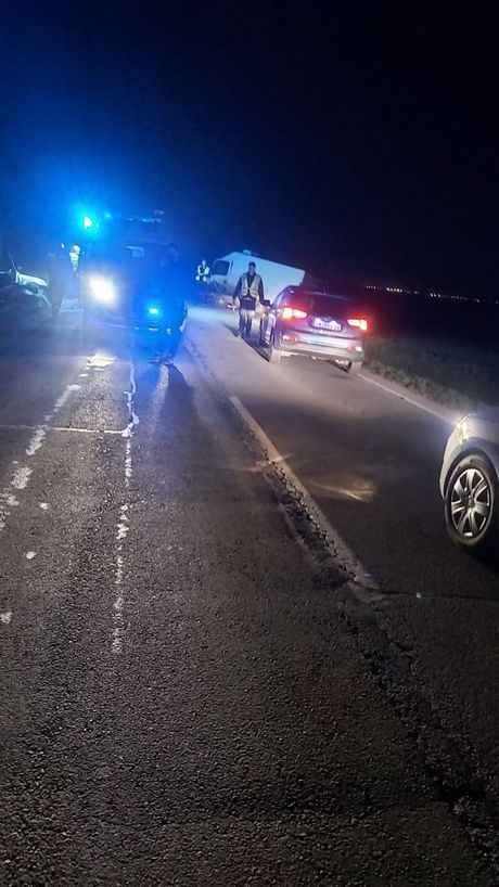Put između Stare pazove i Inđije udes saobraćajna nesreća Put između Stare pazove i Inđije udes saobraćajna nesreća