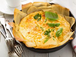 Sir šunka kiš pecivo hrana