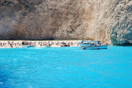 Plaža Navagio, Ostrvo Zakintos, Grčka Plaža Navagio, Ostrvo Zakintos, Grčka
