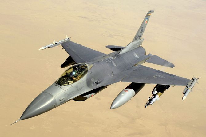 F-16