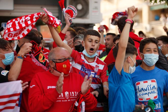 FC FK Granada - Mančester junajted