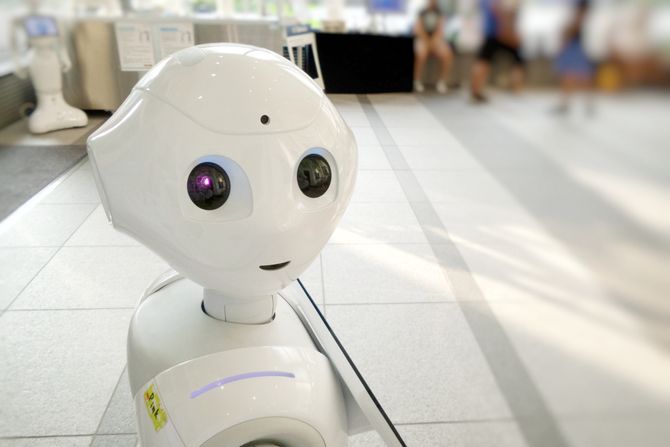 Robot, pomoćnik, veštačka inteligencija Robot, pomoćnik, veštačka inteligencija