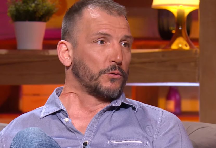 "Seo sam pijan na motor, leteo 86 metara" Ikodinović o saobraćajnoj nesreći: "Nisu znali kako sam ostao živ"
