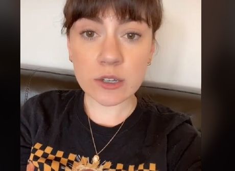 Amerikanka devojka dnk test Amerikanka devojka dnk test