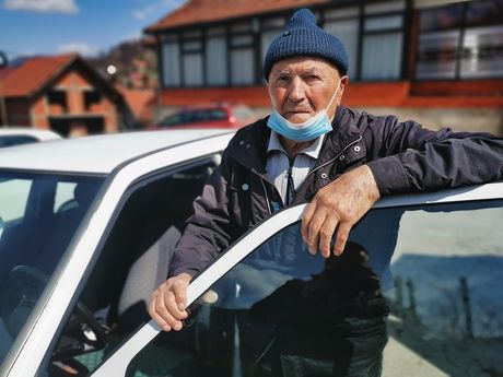 Tikomir Bešević, najstariji vozač u Srbiji Tikomir Bešević, najstariji vozač u Srbiji