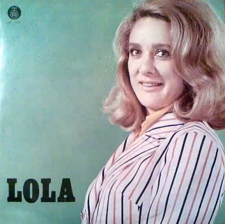 Lola Novaković Lola Novaković