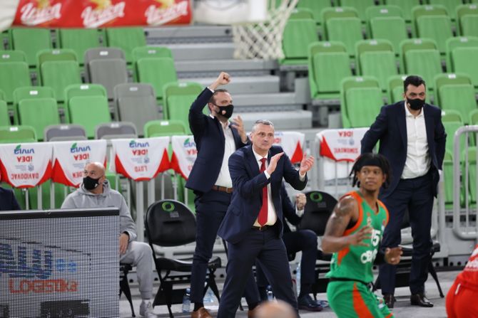 KK Cedevita Olimpija - KK Crvena zvezda