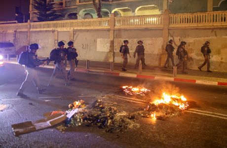 Izrael policija, sukob sa protestantima