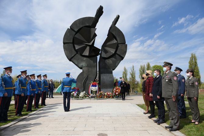 Obeležavanje Dana sećanja na žrtve Holokausta Obeležavanje Dana sećanja na žrtve Holokausta