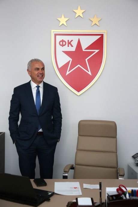 Zvezdan Terzić, Nova Kancelarija Zvezdan Terzić, Nova Kancelarija