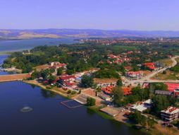 Srebrno jezero kod Velikog Gradišta