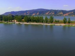 Srebrno jezero kod Velikog Gradišta