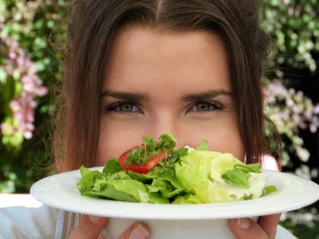 Dijeta, devojka, salata, hrana Dijeta, devojka, salata, hrana
